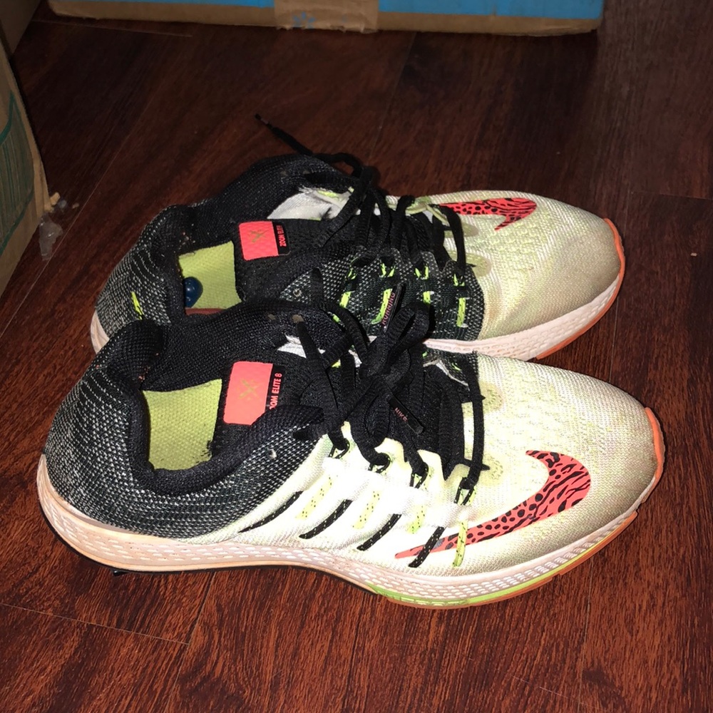 Women’s Nike zoom elite 8